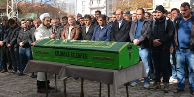 Hayatını kaybeden muhtar son yolculuğuna uğurlandı