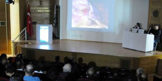 Kocaeli'de canlı yayında obezite ameliyatı yapıldı