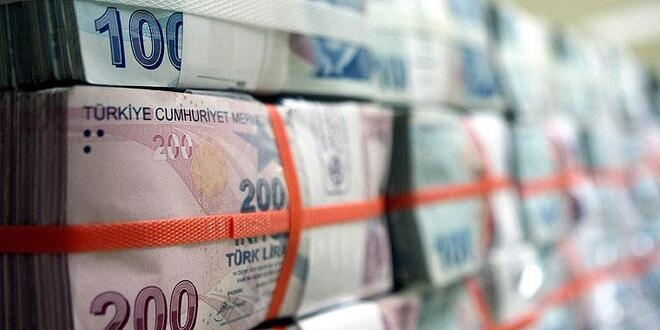 Milyonerlerin toplam mevduatı 180 milyar lira arttı