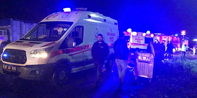 Zonguldak'ta trafik kazas: 2 l, 1 yaral