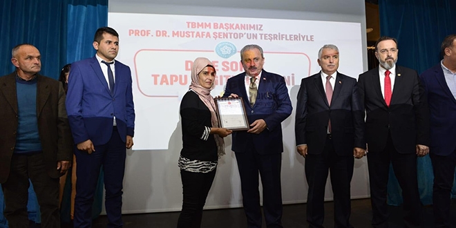 1980'li yıllardan beri çözülemiyordu, tapuları dağıtıldı