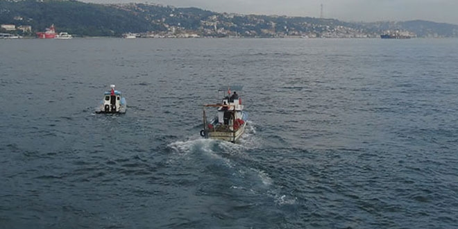 Marmara'da deprem araştırmasına trol darbesi