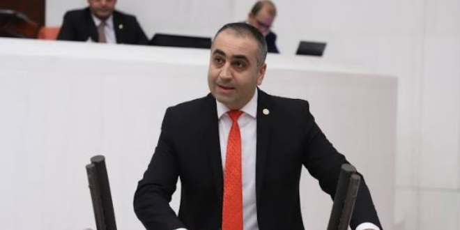 'Hatay Havalimanına Tayfur Sökmen ismi verilsin' talebi