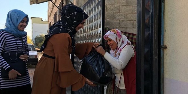 Ald��� burslarla muhta�lara yard�ma ko�tu