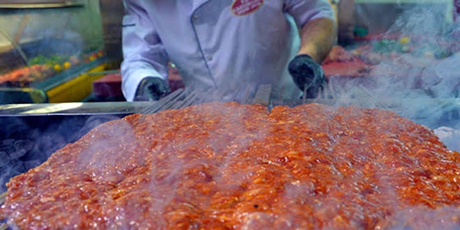 Adanalıların yeni gözdesi 'açma kebap'