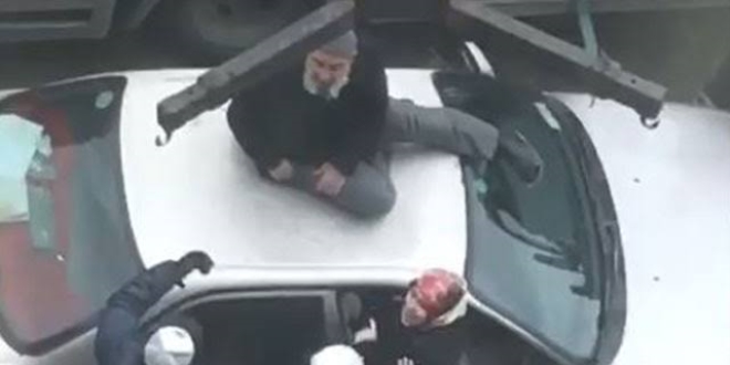 Yer: Ankara... Her yolu denedi sonunda ikna oldu