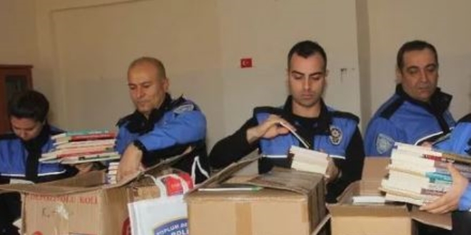 Köy okulu için emniyet müdürüne mektup yazdı, 500 romanı aldı