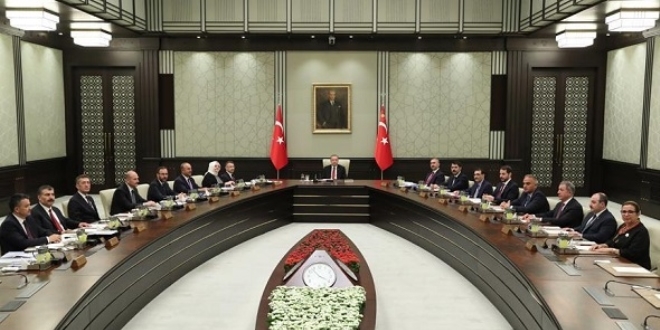 CHP'li belediyelerin işten çıkardıkları, kadroya alınacak