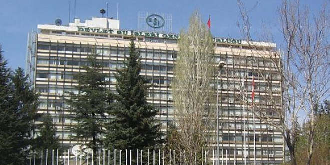 'Parayla kadro satılıyor' diyen eski vekilden geri adım