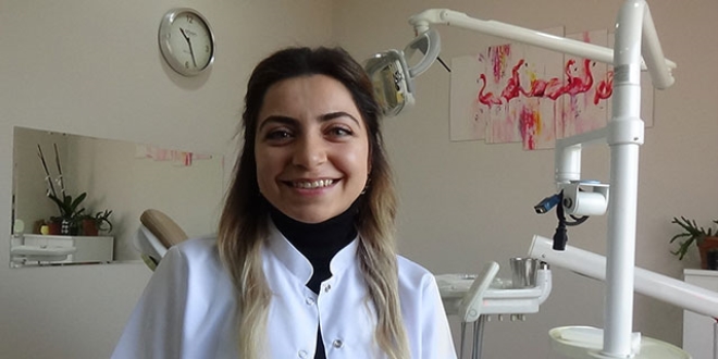 En çok erkekler ağız kokusu sorunu yaşıyor