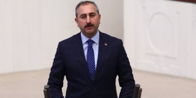 Bakan Gül: Bu yargıya kimse leke düşüremez