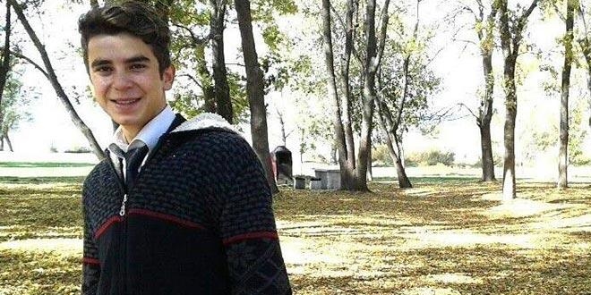 Henüz 19 yaşındaydı! Babası öldürdü