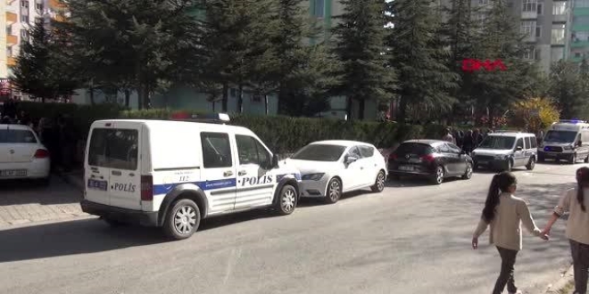 Cam silerken 11. kattan düşen kadın hayatını kaybetti