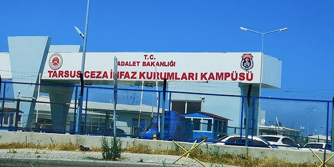 Tarsus Cezaevinde yang�n: 19 ki�i dumandan etkilendi
