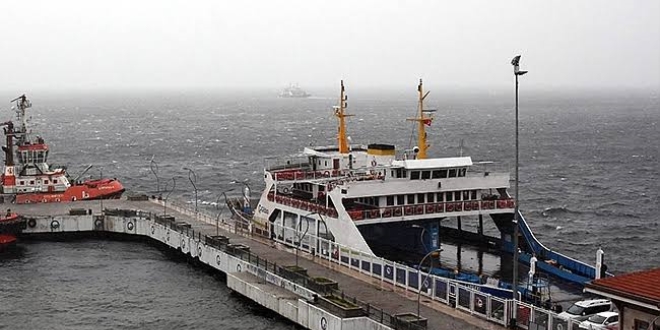 Çanakkale'de yarın feribot seferleri yapılamayacak