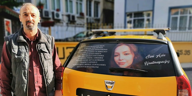Takside yazanları gören gözyaşlarını tutamıyor!