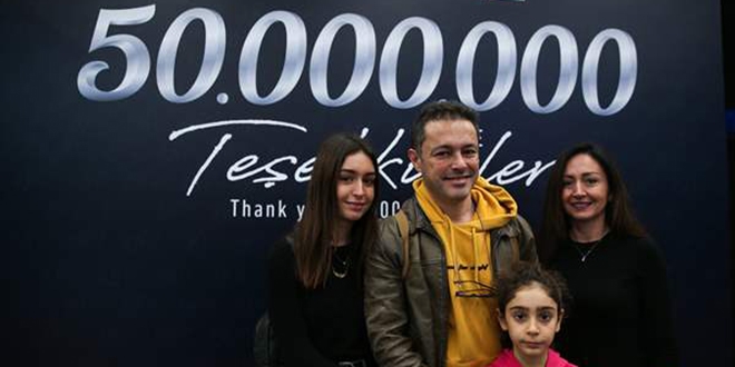 �stanbul Havaliman� 50 milyonuncu yolcusunu a��rlad�