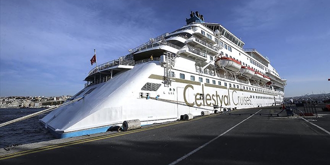 T�rkiye'de kruvaziyer turizmi ata�a ge�ecek