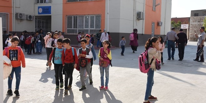 Mersin'de okullarn tatil edildii iddias