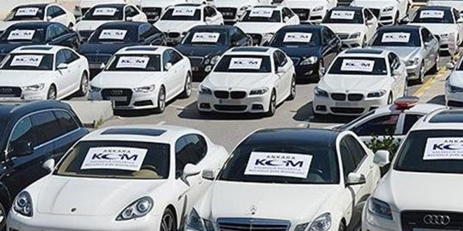 Gümrükte el konulan araçların sahiplerine iadesi için ek süre
