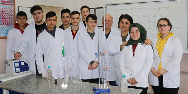 Fabrika gibi okul: 3,3 milyon TL ciro yapt�