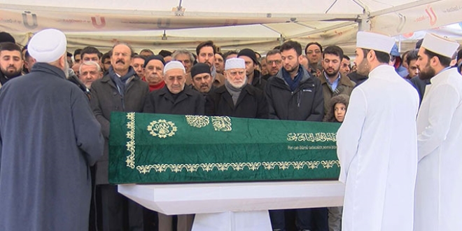 İş adamı Emin Üstün son yolculuğuna uğurlandı
