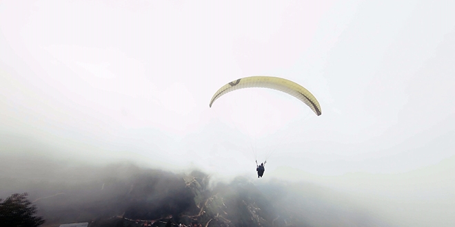 Yarış dronu ile Türkiye'yi tanıttı