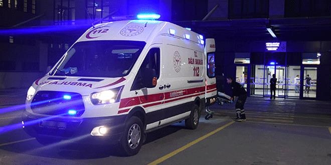 Evi terk eden eşini öldürüp intihara kalkıştı
