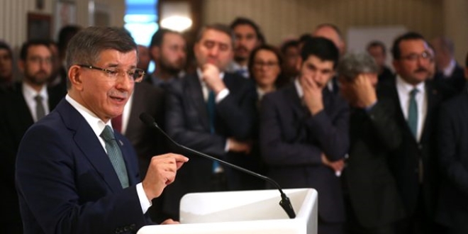 Ahmet Davutoğlu, TikTok'ta hesap açtı, paylaşımda bulundu