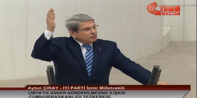 İyi Partili vekil, konuşmasını dinlemeyenlere kızdı
