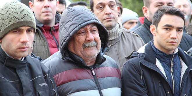 Kanlı pusuda ölenlere veda: Bir babanın en zor anı