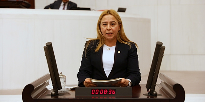 MHP'den 'okullarda sağlık personeli çalıştırılması' teklifi