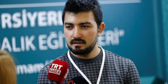 Okulda hizmetliydi, doktora için yurt dışına gidiyor