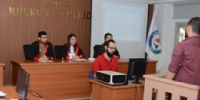 Katip ve müdürlere hakimlik yolu açan teklife Baro'lardan tepki
