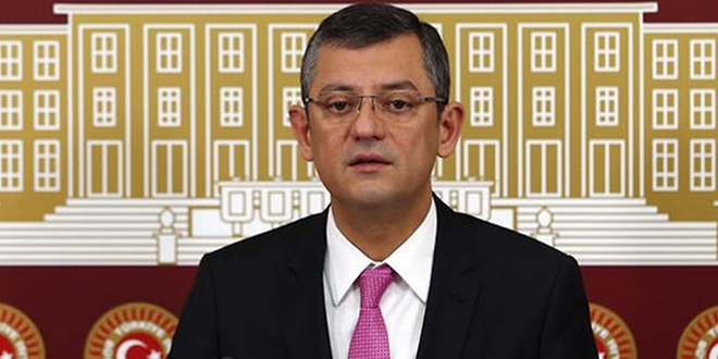 CHP'li Özel, tepki gören kanun teklifini geri çekti