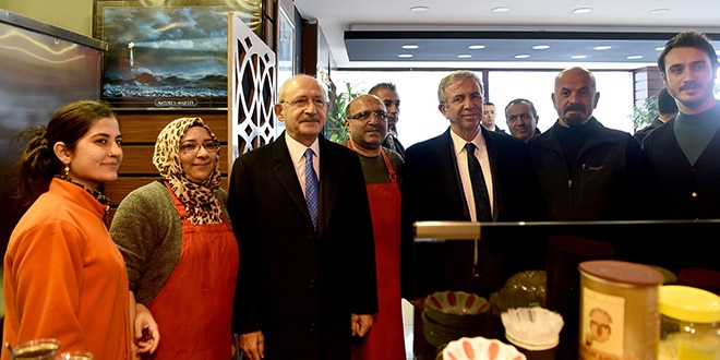Kılıçdaroğlu, Siteler esnafını ziyaret etti