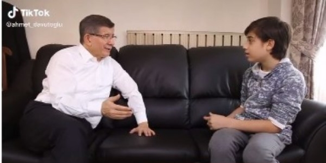 Ahmet Davutoğlu'nun ilk Tiktok videosu