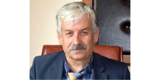 Boğulma tehlikesi geçiren müdür yardımcısı hayata tutunamadı