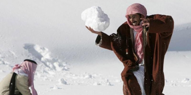 Suudi Arabistan beyaza büründü