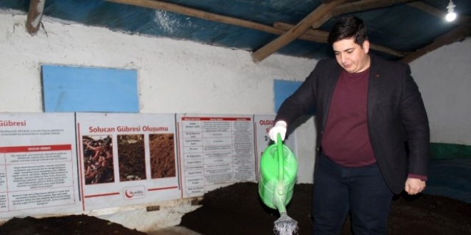 Her gün yarım saatini ayırarak yılda 120 bin TL kazanıyor