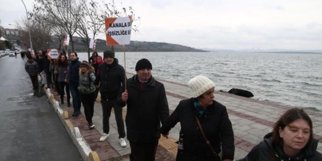 Kanal İstanbul'a 'Hayır' demek için insan zinciri oluşturuldu