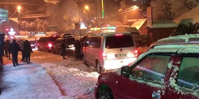 Kar ya���� Ayder Yaylas�'n� olumsuz etkiledi