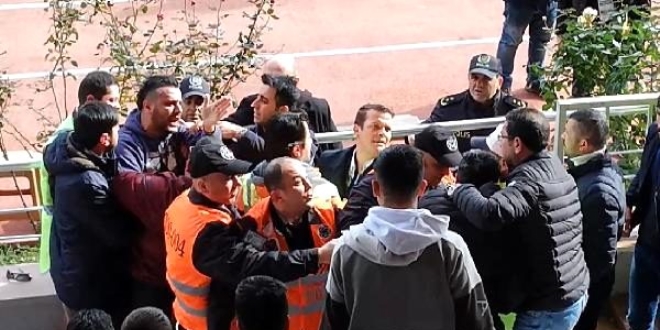 Başkan gazeteciye saldırdı, sonra 'birine benzettim' dedi