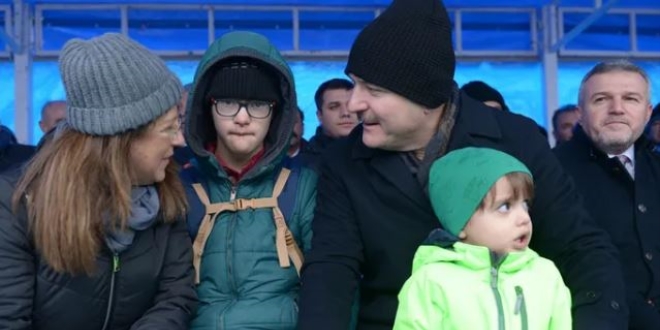 Soylu'dan Demirtaş'ın tiyatro oyununa giden Dilek İmamoğlu'na tepki