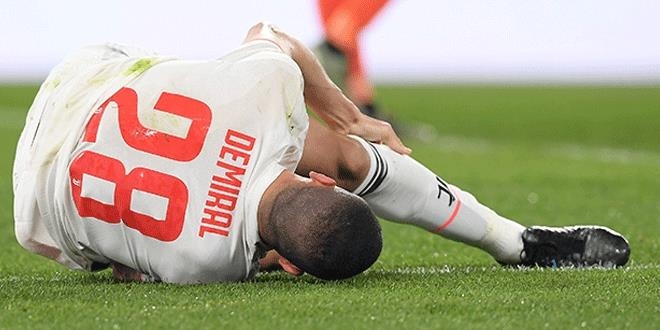 Merih Demiral'dan kötü haber... Sezonu kapattı