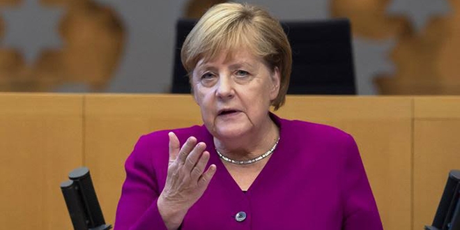 Merkel, Libya Konferansı için davette bulundu