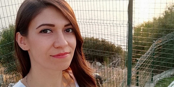 Hemşire koluna sıvı enjekte ederek hayatına son verdi