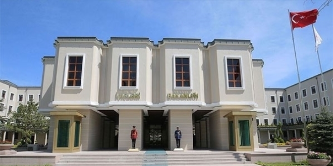 Danimarkalı terörist savaşçı sınır dışı edildi