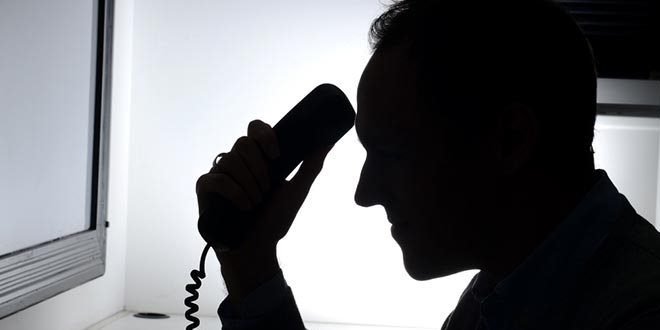 Ayakkab�s� s�kan da evlenme teklifi etmek isteyen de 112'yi ar�yor