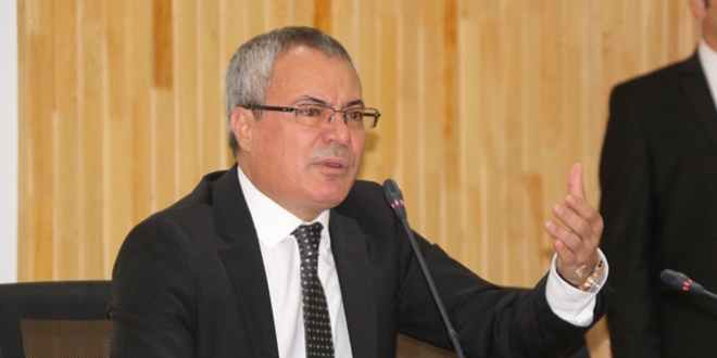 Vali'den kurum müdürlerine 'bürokrasiyi azaltın' talimatı